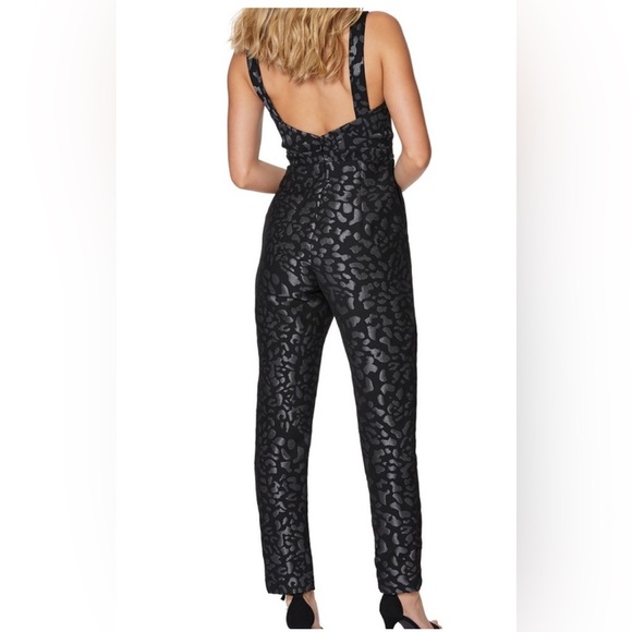 Laundry by Shelli Segal animal print jumpsuit - Picture 3 of 8
